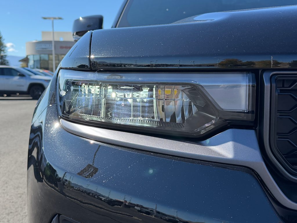 Thumbnail: 2026 Jeep Grand Cherokee - 18