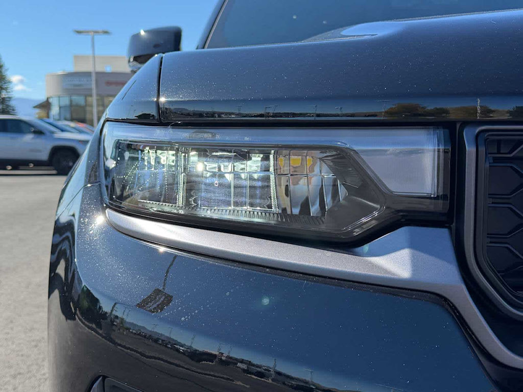 Thumbnail: 2026 Jeep Grand Cherokee - 21