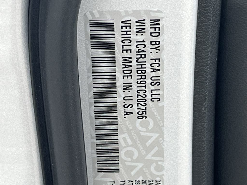 Thumbnail: 2026 Jeep Grand Cherokee - 21