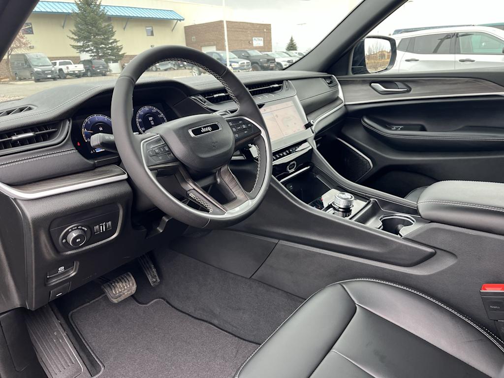 Thumbnail: 2026 Jeep Grand Cherokee - 2