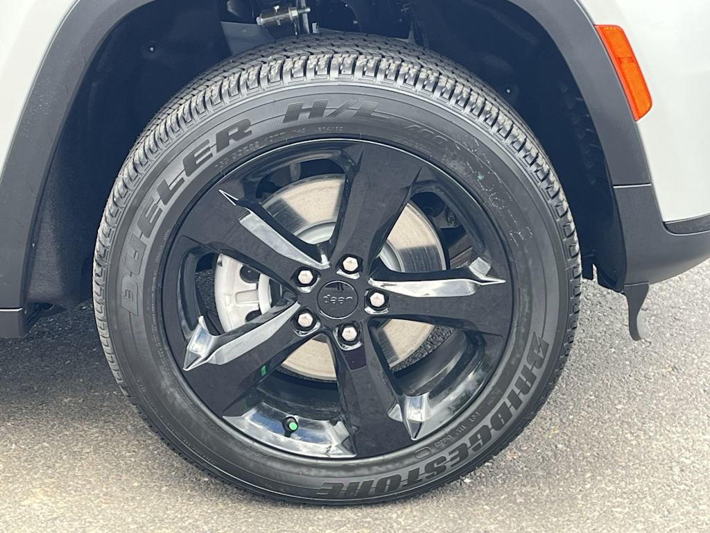 2025 Jeep Grand Cherokee L Altitude - Photo 8