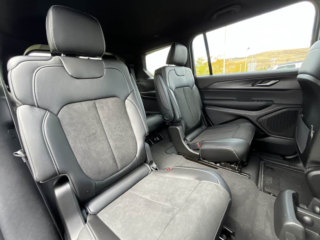 2025 Jeep Grand Cherokee L Altitude - Photo 20