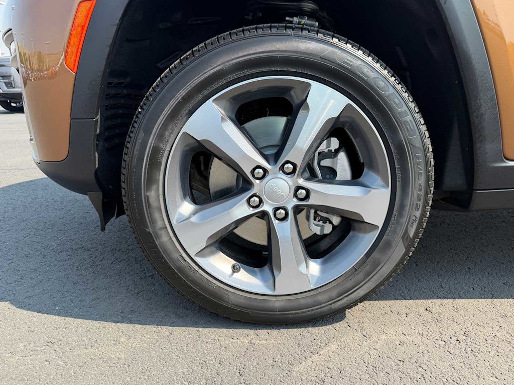 Thumbnail: 2026 Jeep Grand Cherokee L - 5