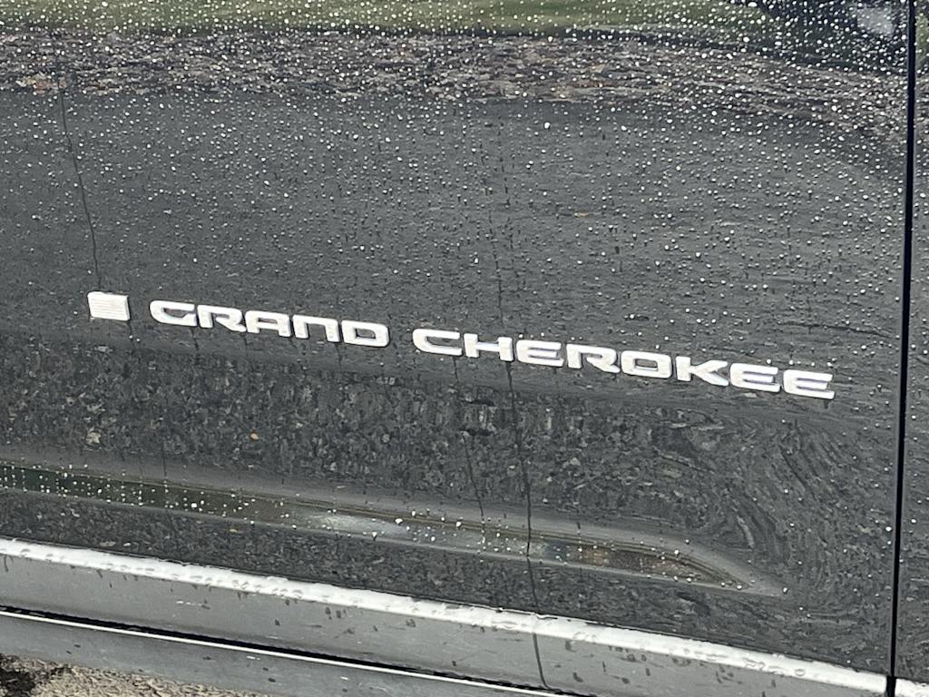 Thumbnail: 2024 Jeep Grand Cherokee - 17