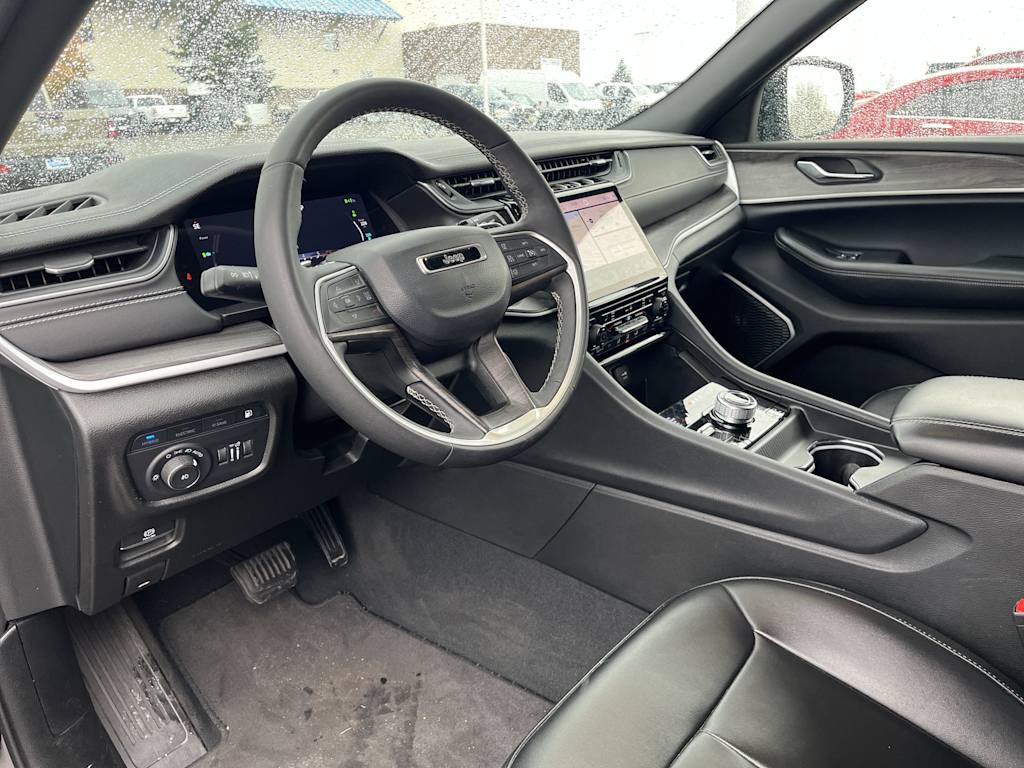 Thumbnail: 2024 Jeep Grand Cherokee - 2