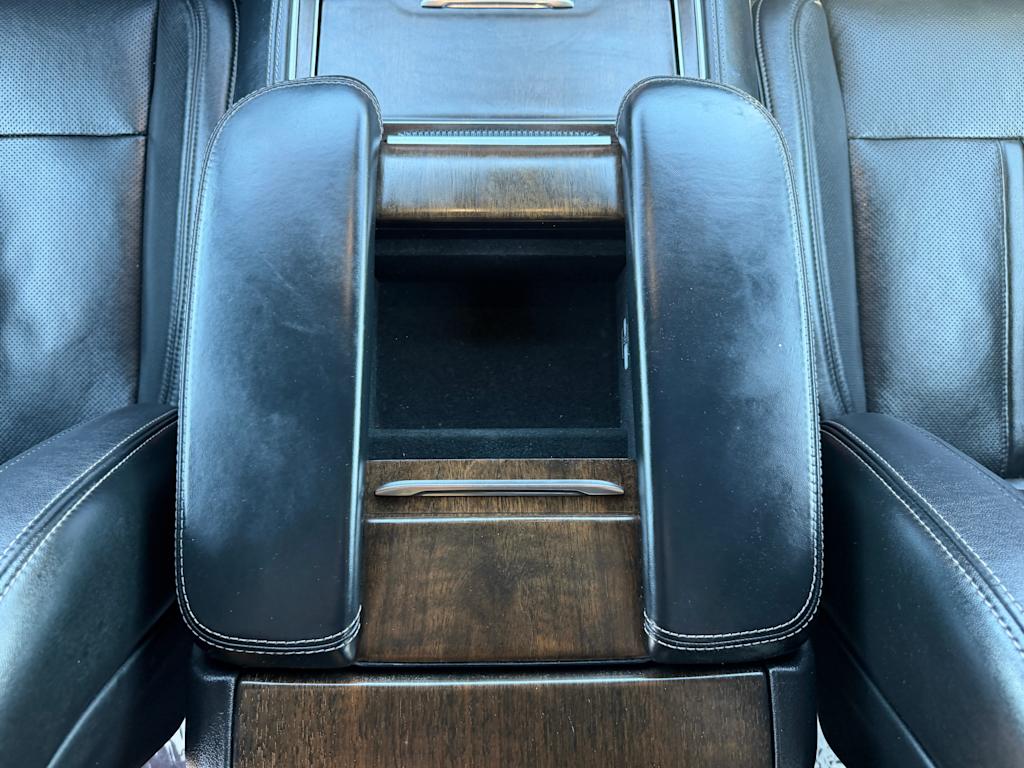Thumbnail: 2024 Jeep Grand Wagoneer L - 25