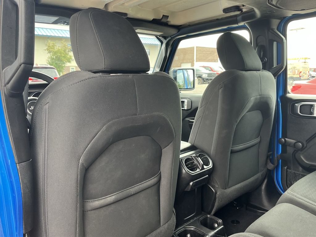 Thumbnail: 2021 Jeep Gladiator - 13