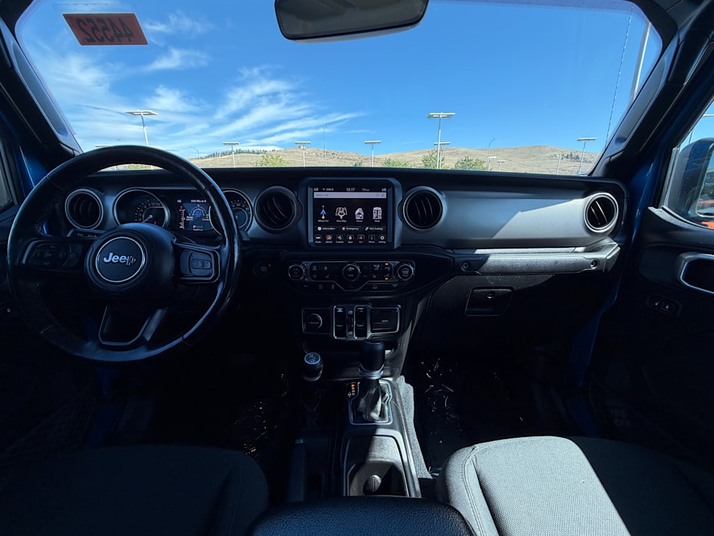 Thumbnail: 2020 Jeep Gladiator - 11