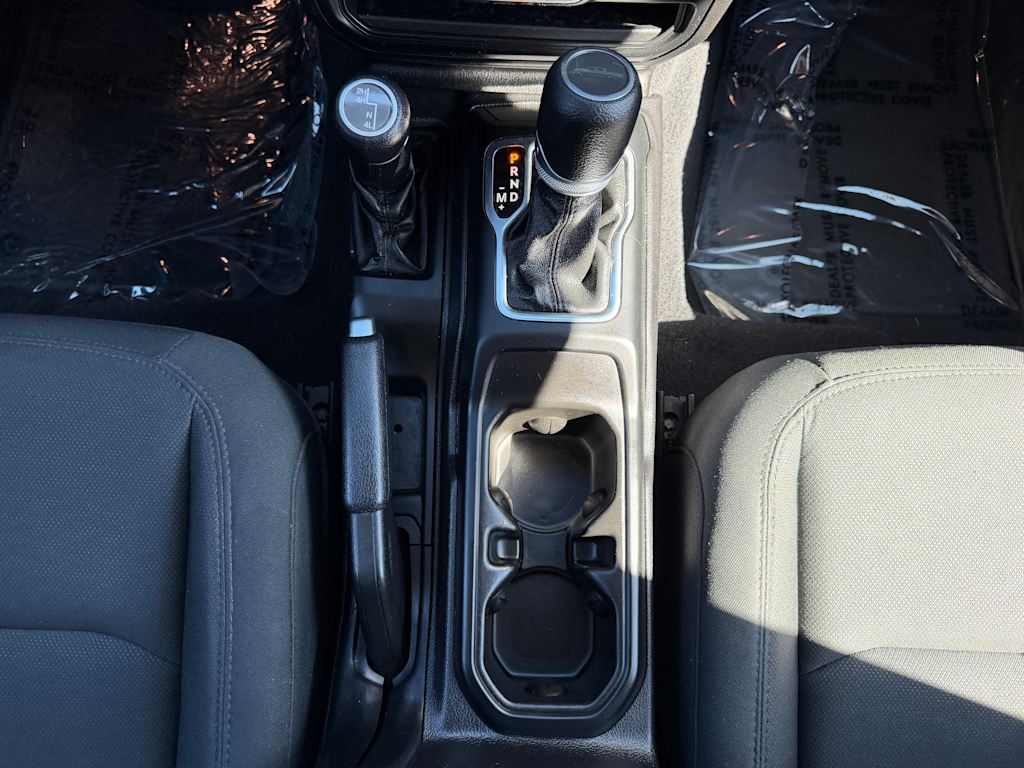 Thumbnail: 2020 Jeep Gladiator - 13