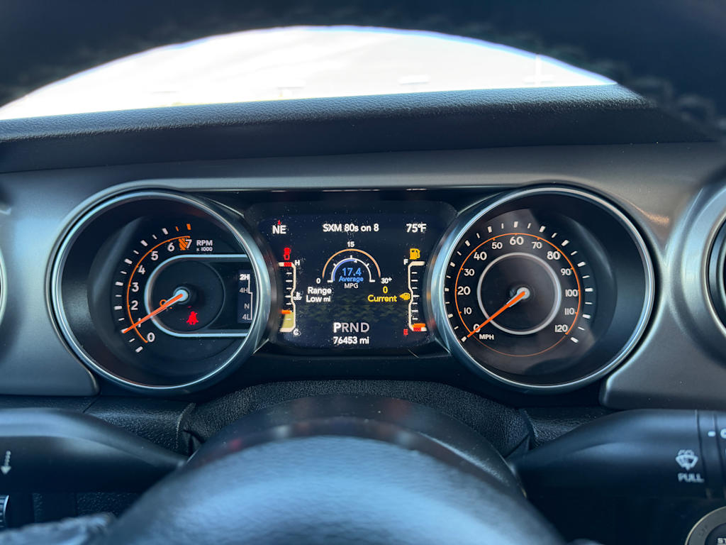 Thumbnail: 2020 Jeep Gladiator - 14