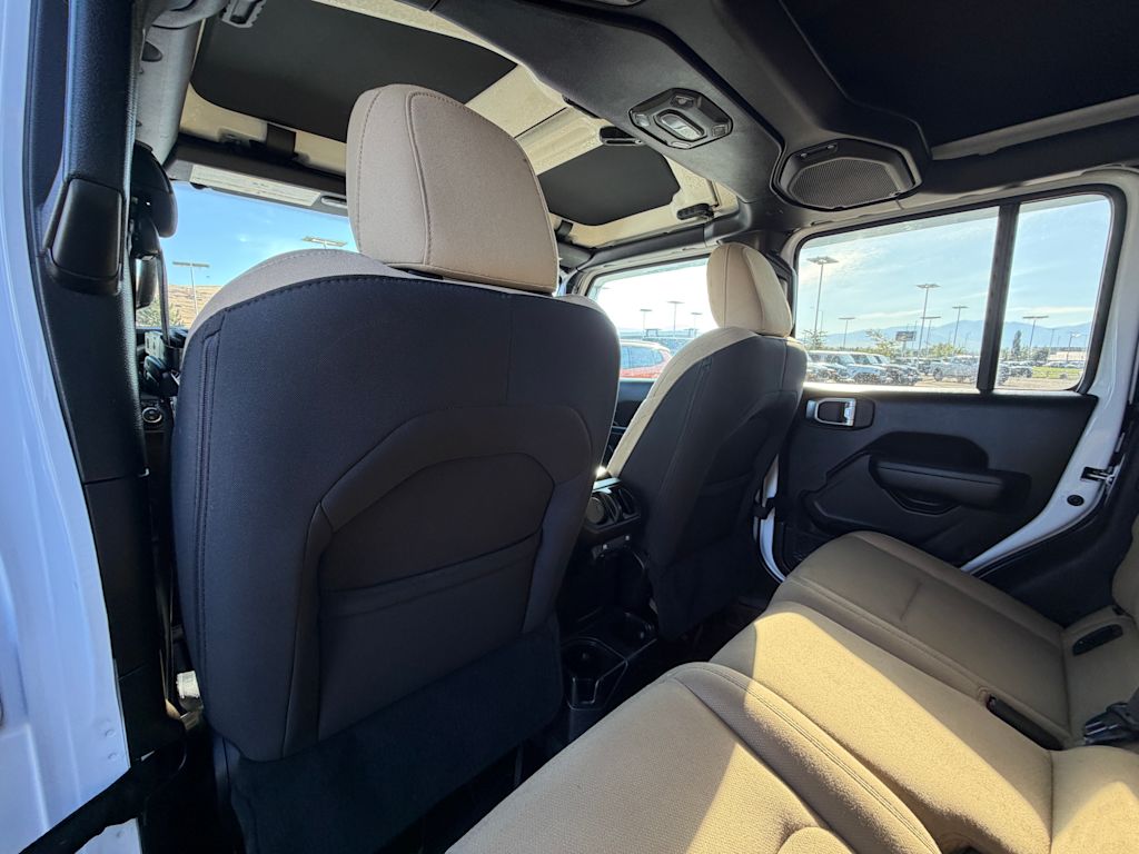 Thumbnail: 2020 Jeep Gladiator - 27