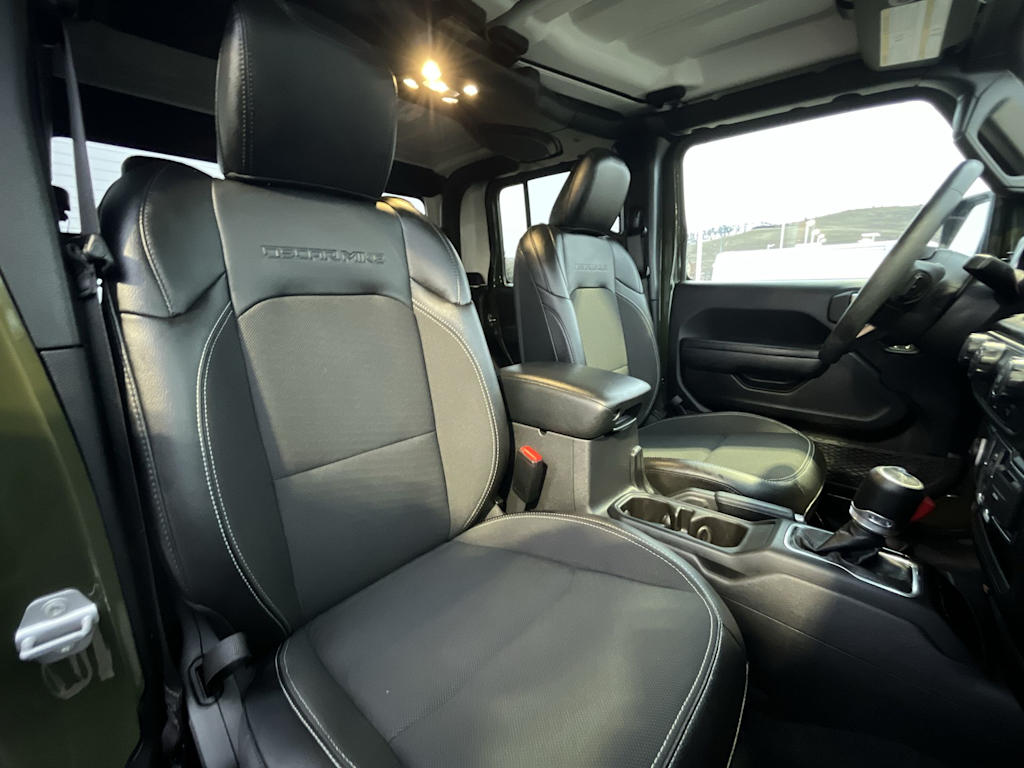 Thumbnail: 2023 Jeep Gladiator - 12