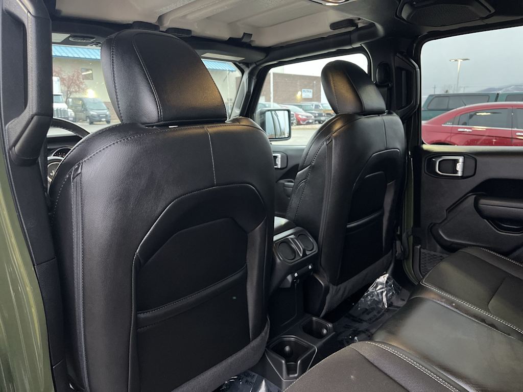 Thumbnail: 2023 Jeep Gladiator - 13