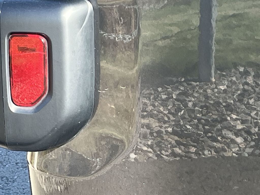 Thumbnail: 2023 Jeep Gladiator - 24