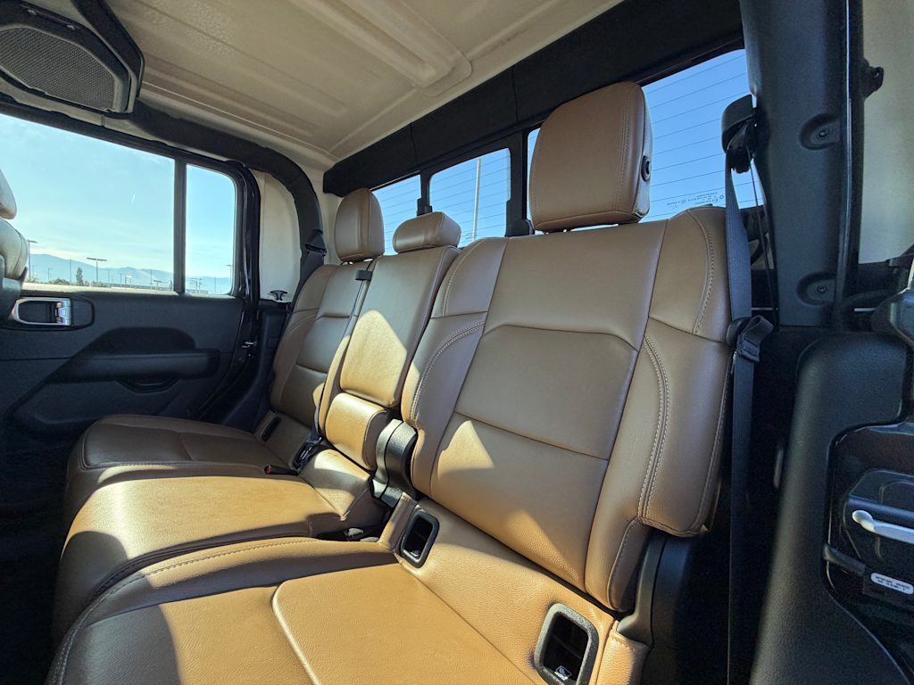 Thumbnail: 2020 Jeep Gladiator - 11
