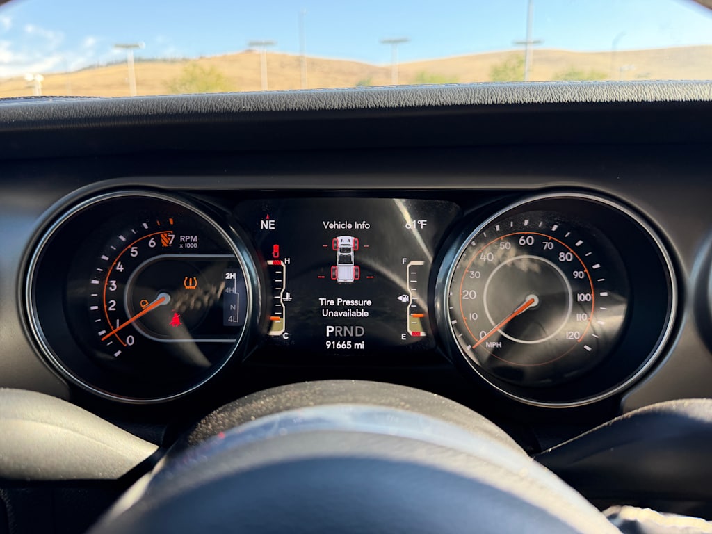 Thumbnail: 2020 Jeep Gladiator - 15