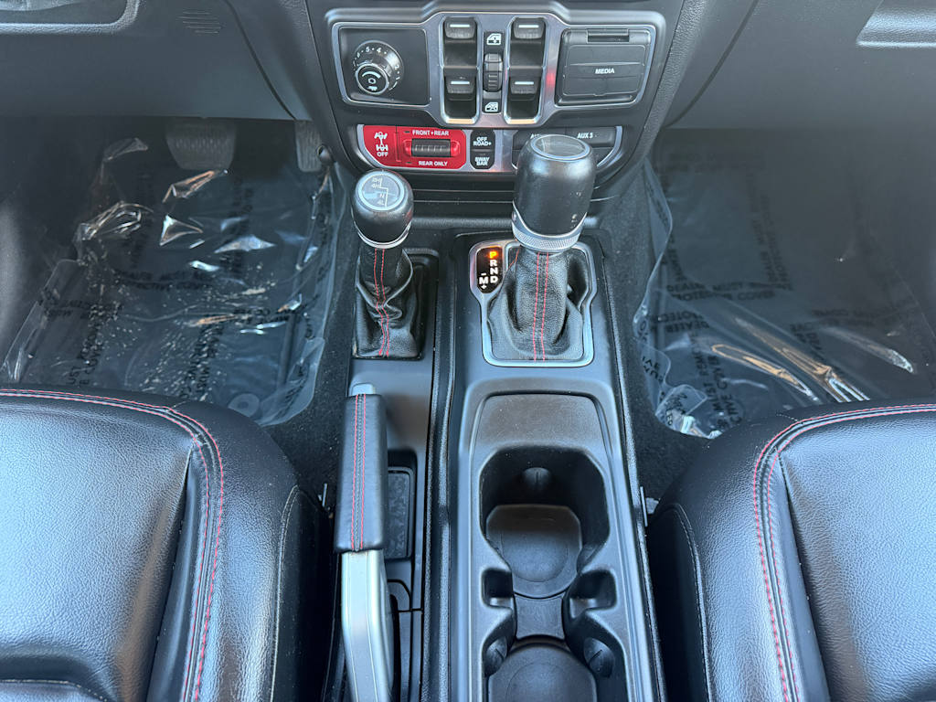 Thumbnail: 2021 Jeep Gladiator - 22