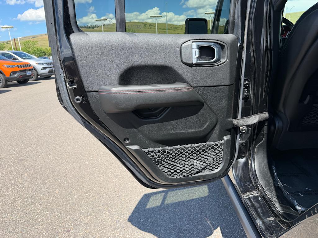 Thumbnail: 2021 Jeep Gladiator - 26