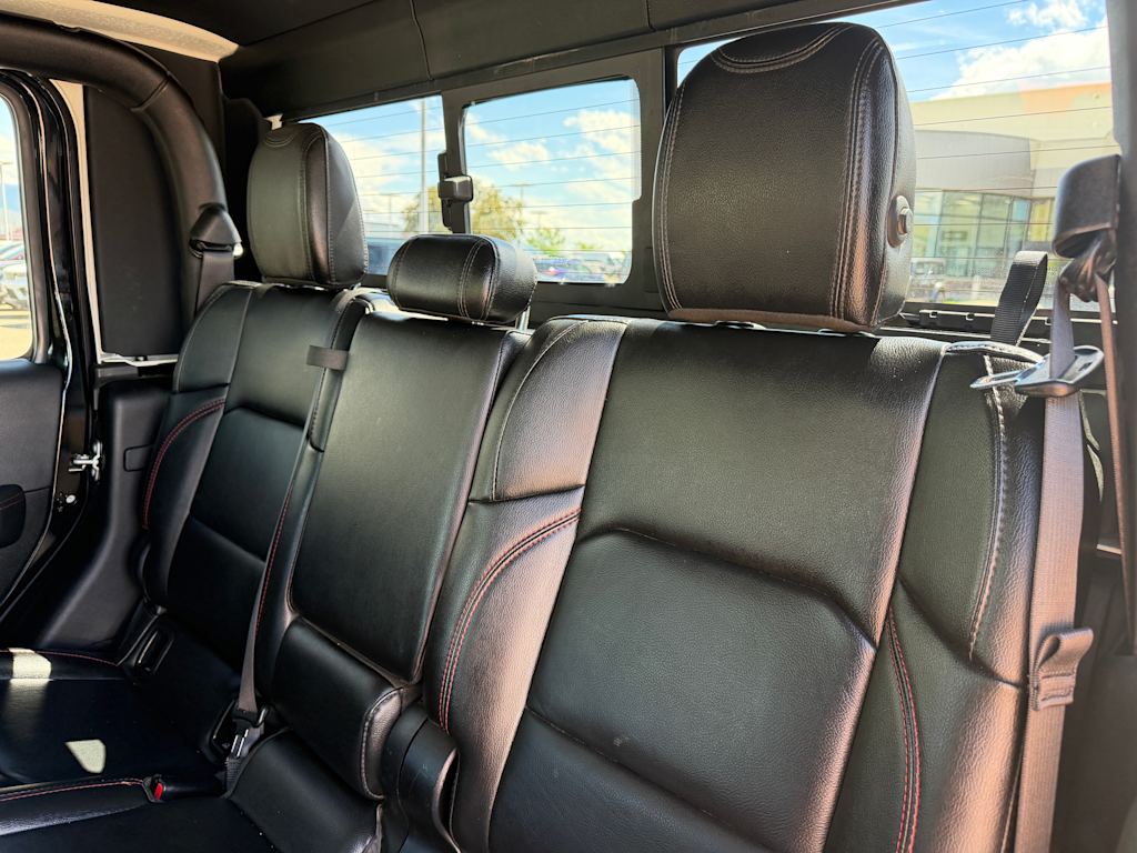 Thumbnail: 2021 Jeep Gladiator - 27