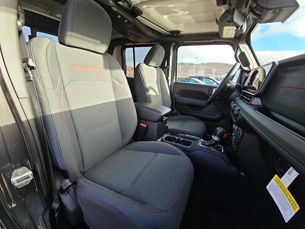 2024 Jeep Gladiator Rubicon 21