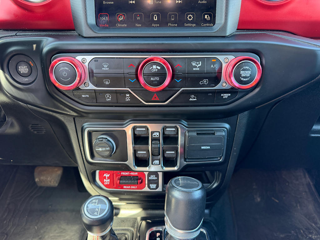 Thumbnail: 2022 Jeep Gladiator - 21