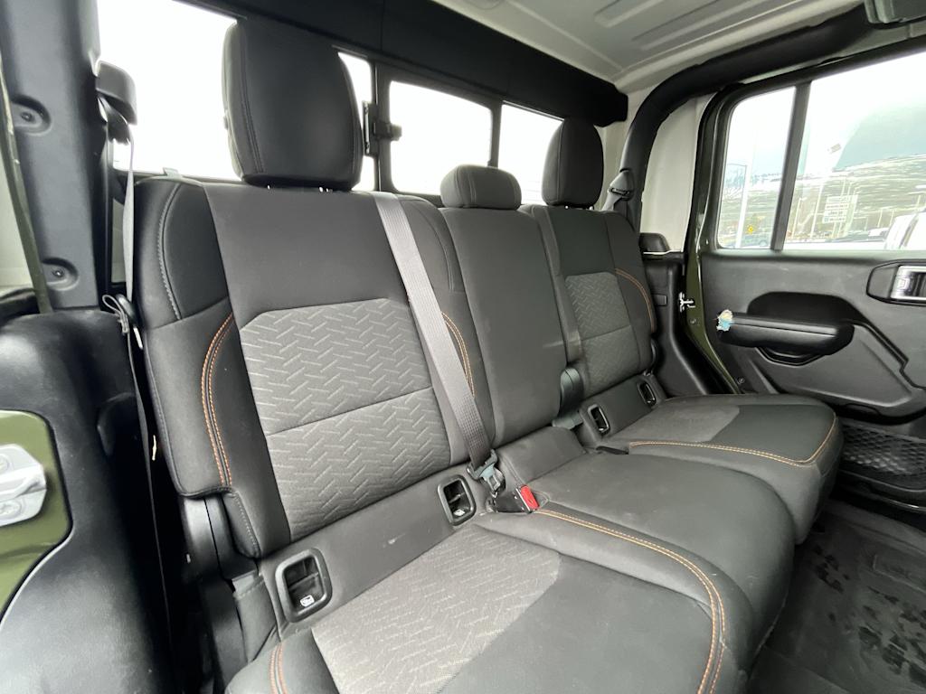 Thumbnail: 2022 Jeep Gladiator - 13