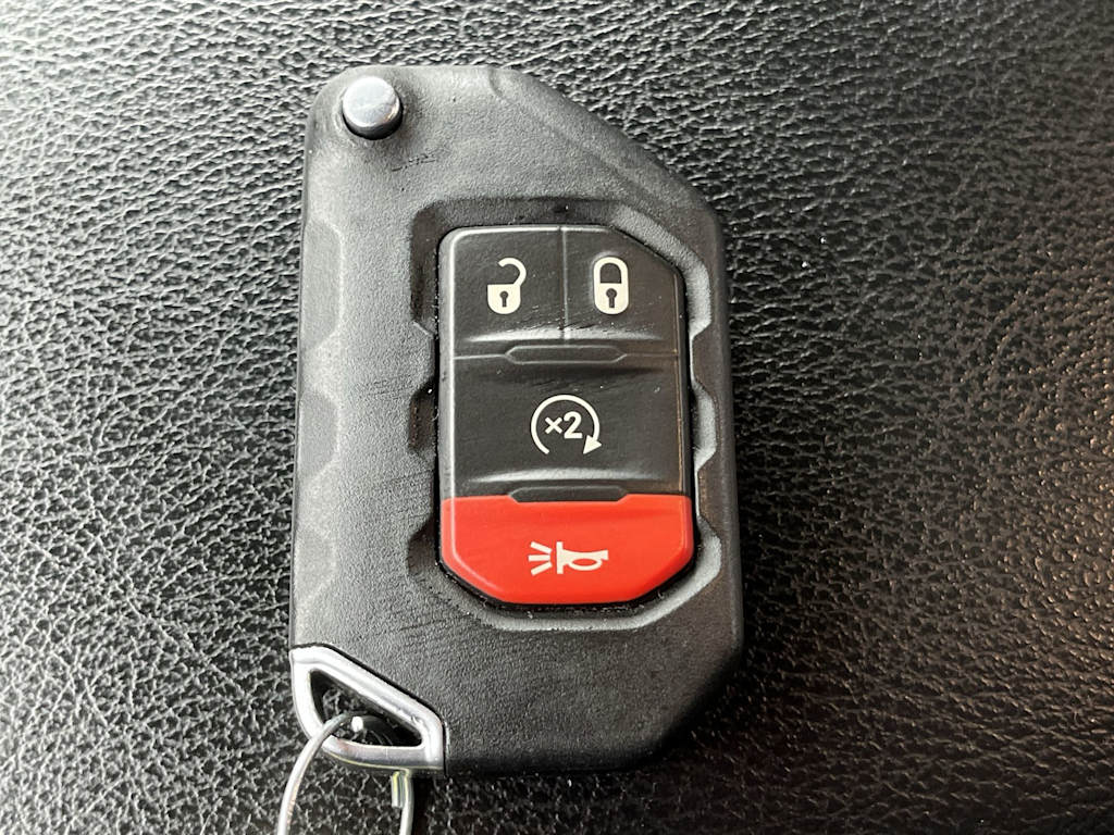 Thumbnail: 2022 Jeep Gladiator - 19