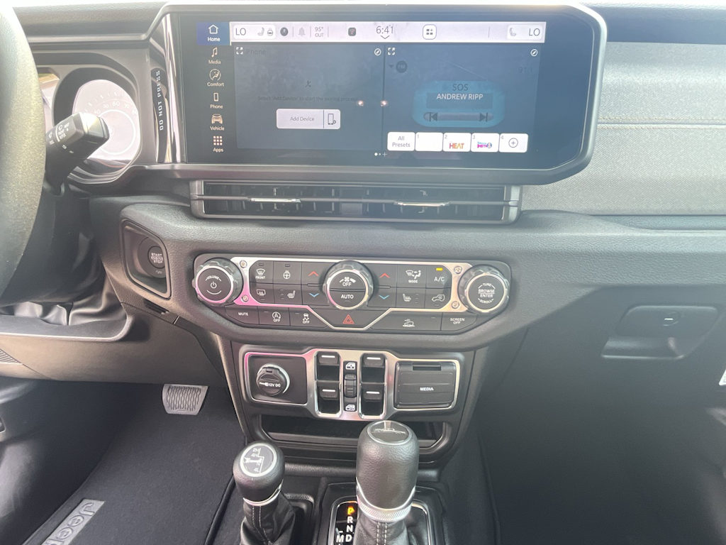 Thumbnail: 2025 Jeep Gladiator - 14