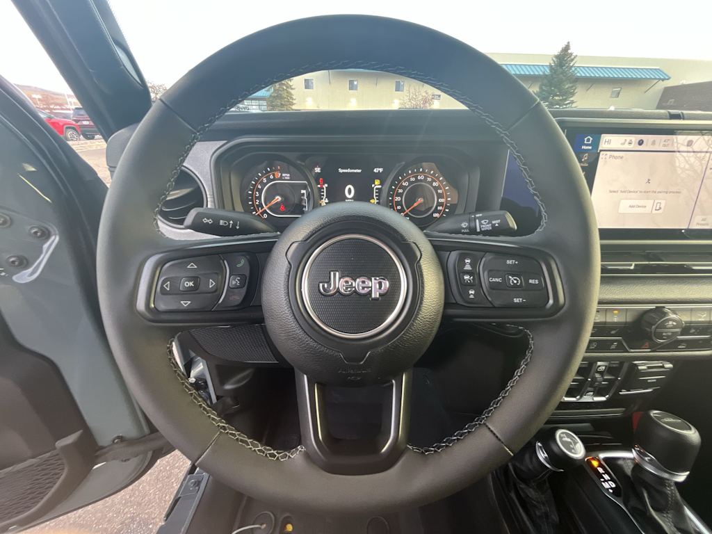 Thumbnail: 2026 Jeep Gladiator - 14