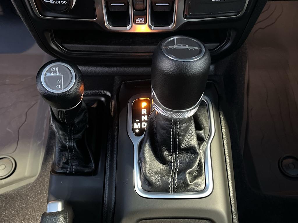 Thumbnail: 2026 Jeep Gladiator - 16