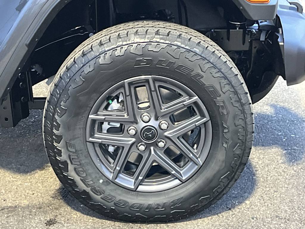 Thumbnail: 2026 Jeep Gladiator - 8