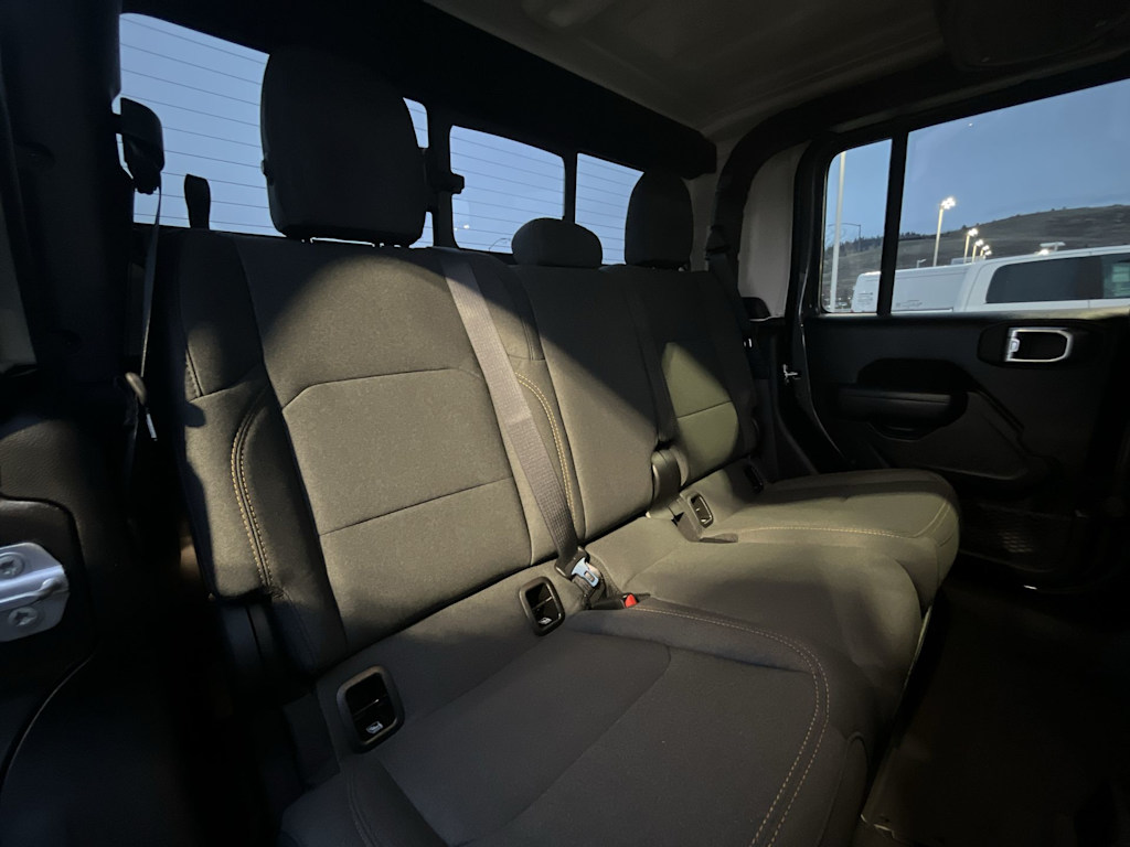 Thumbnail: 2026 Jeep Gladiator - 20