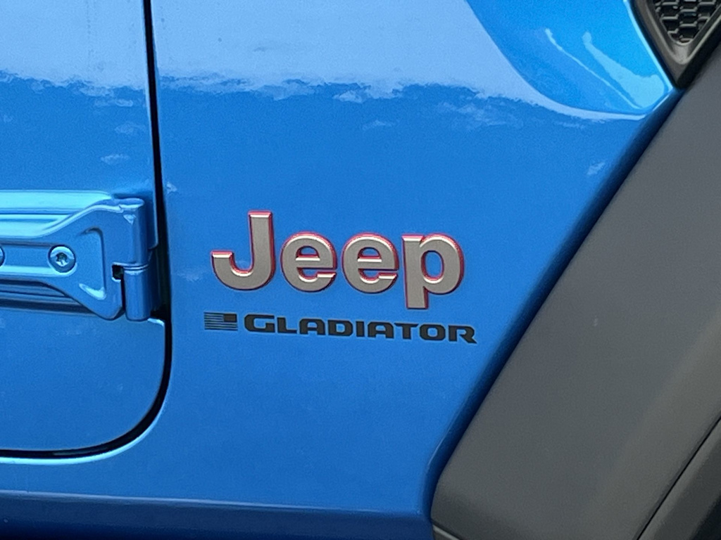 Thumbnail: 2026 Jeep Gladiator - 7