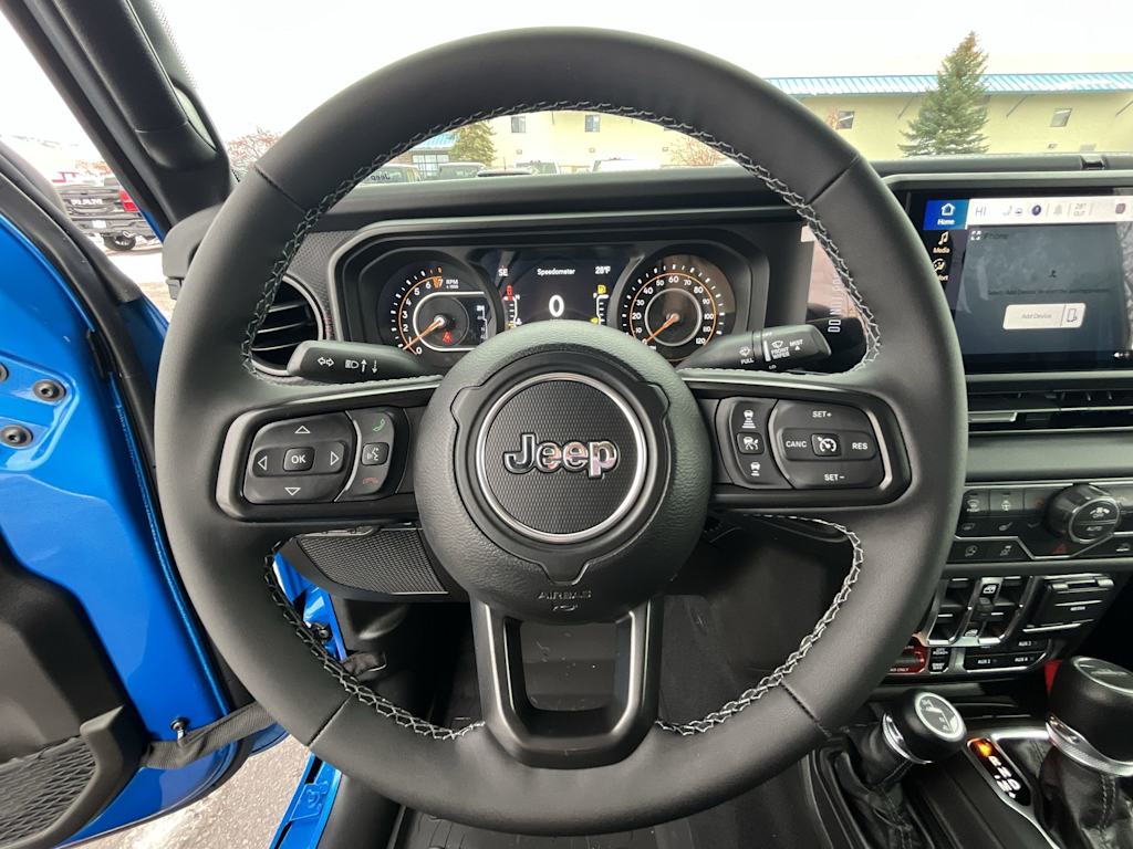 Thumbnail: 2026 Jeep Gladiator - 14