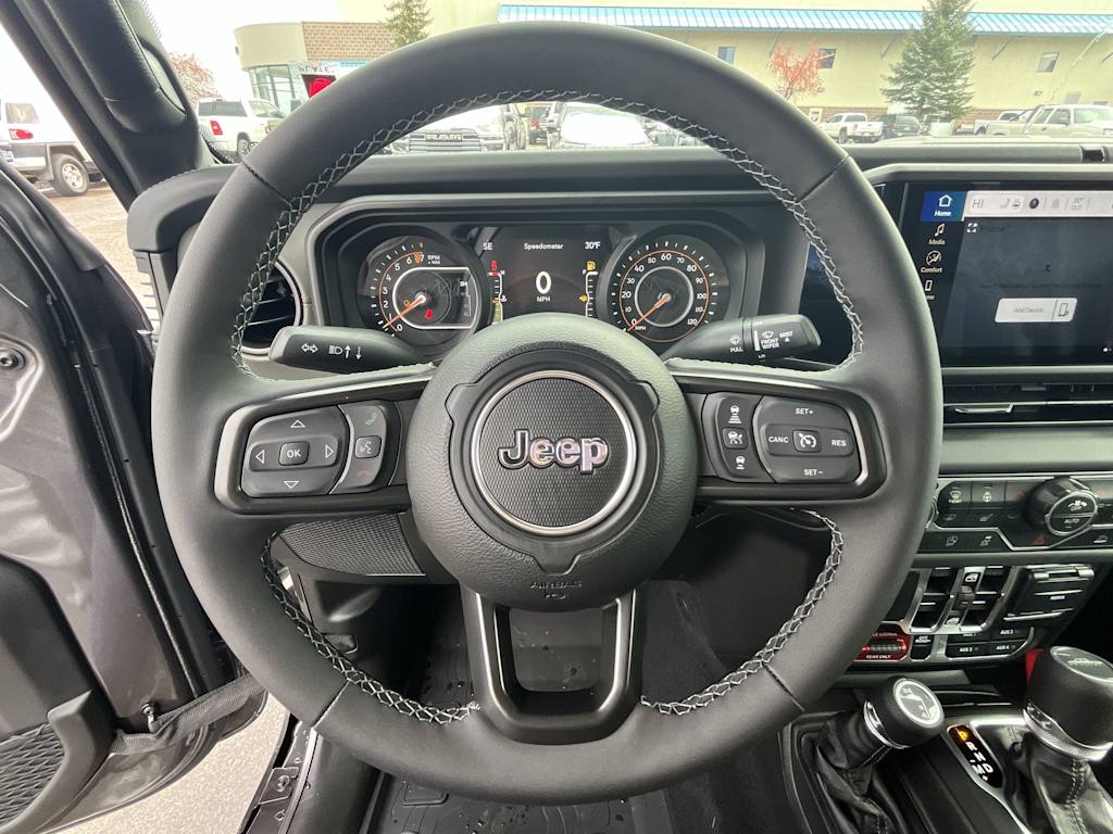 Thumbnail: 2026 Jeep Gladiator - 14