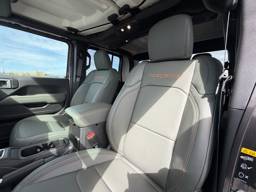 Thumbnail: 2026 Jeep Gladiator - 6