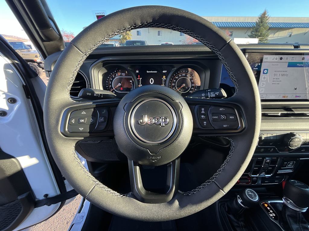 Thumbnail: 2026 Jeep Gladiator - 14