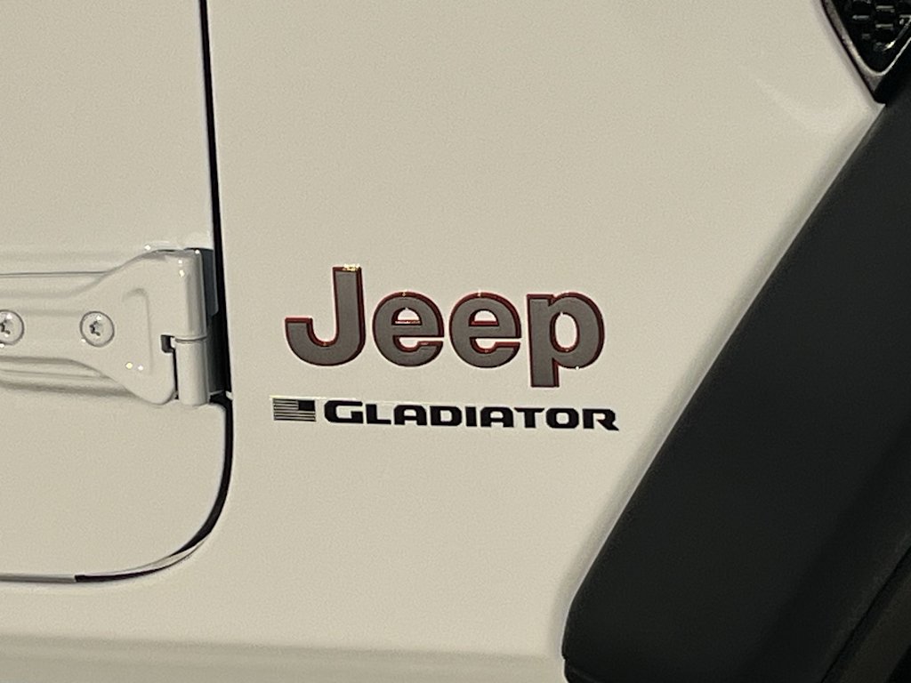 Thumbnail: 2026 Jeep Gladiator - 7