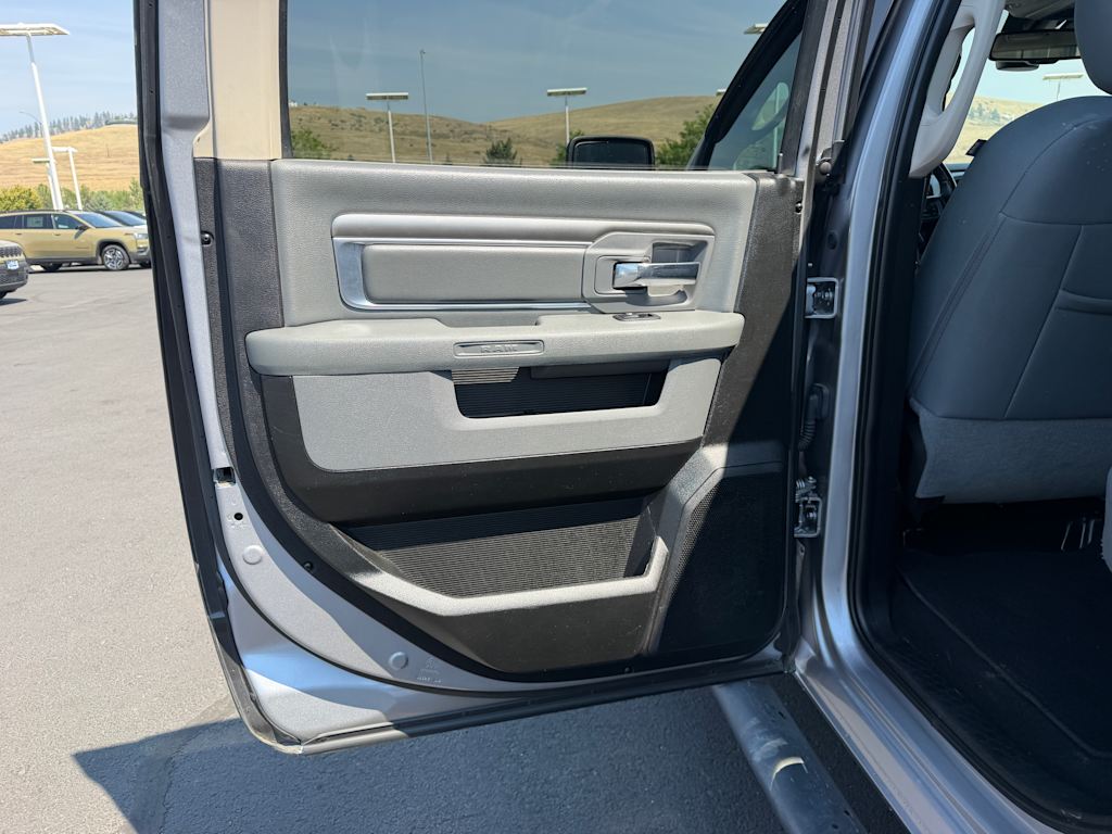 Thumbnail: 2019 RAM 1500 - 27