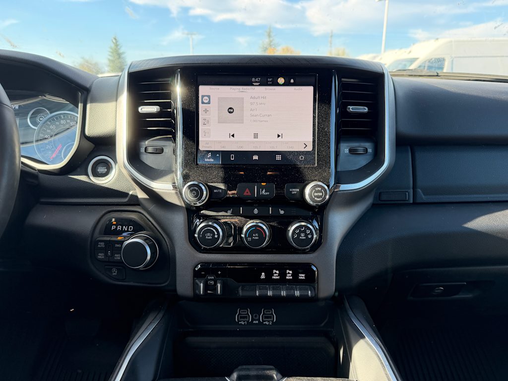 Thumbnail: 2025 RAM 1500 - 9
