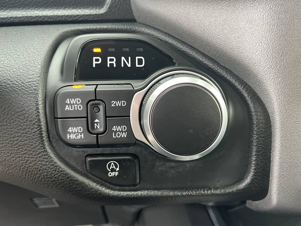 Thumbnail: 2025 RAM 1500 - 21