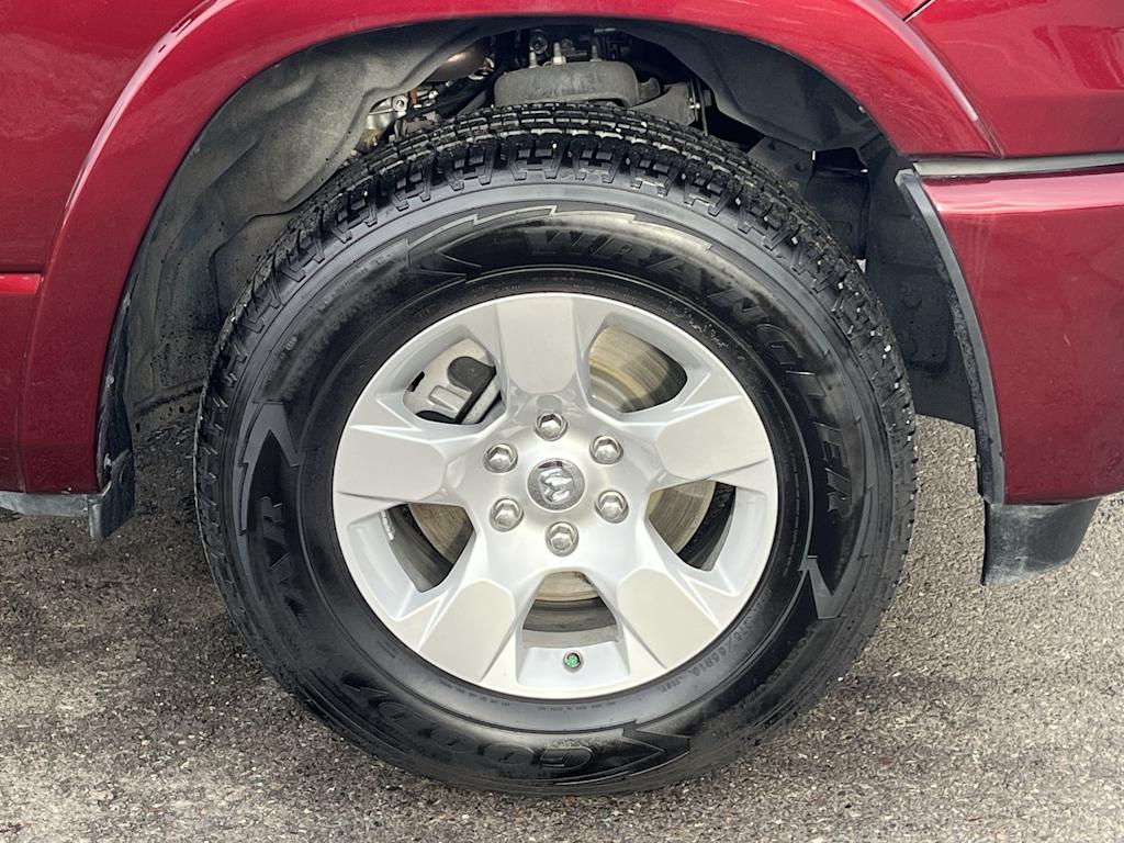 Thumbnail: 2025 RAM 1500 - 8