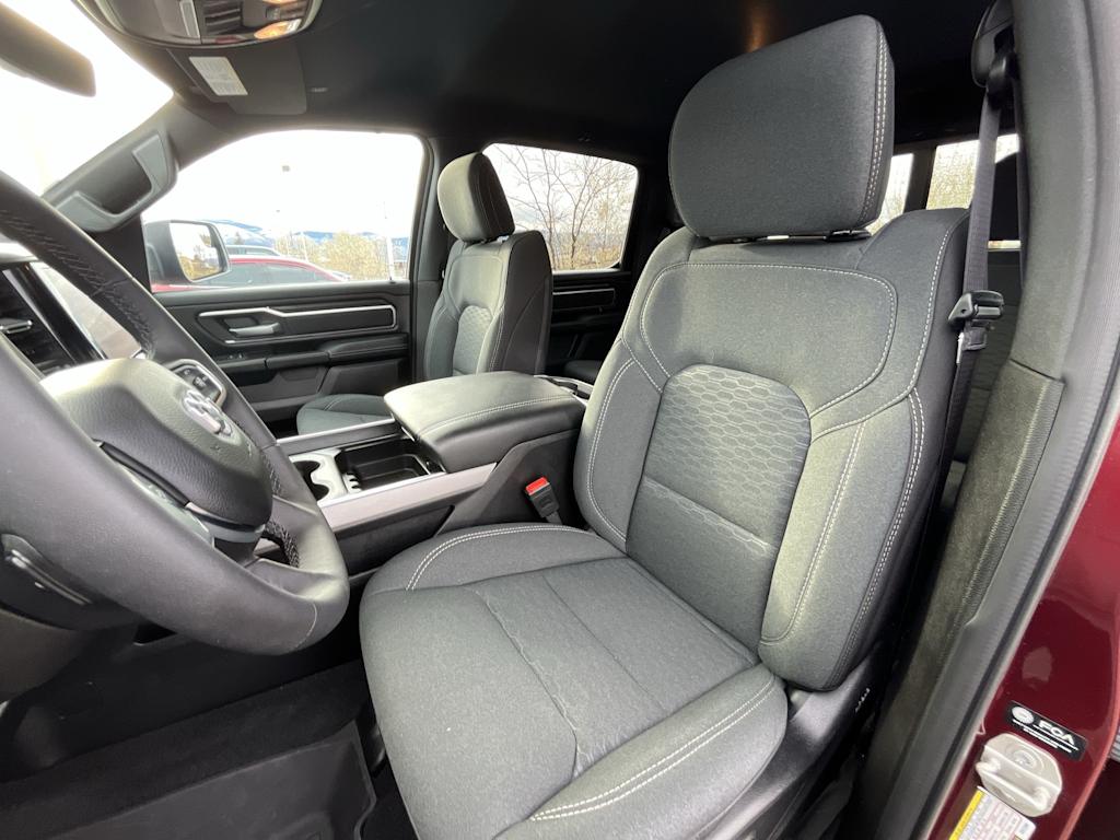 Thumbnail: 2025 RAM 1500 - 11