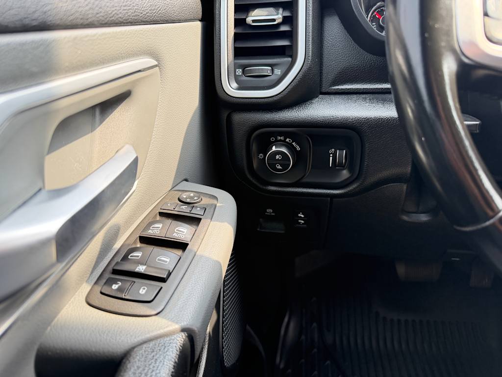Thumbnail: 2021 RAM 1500 - 19