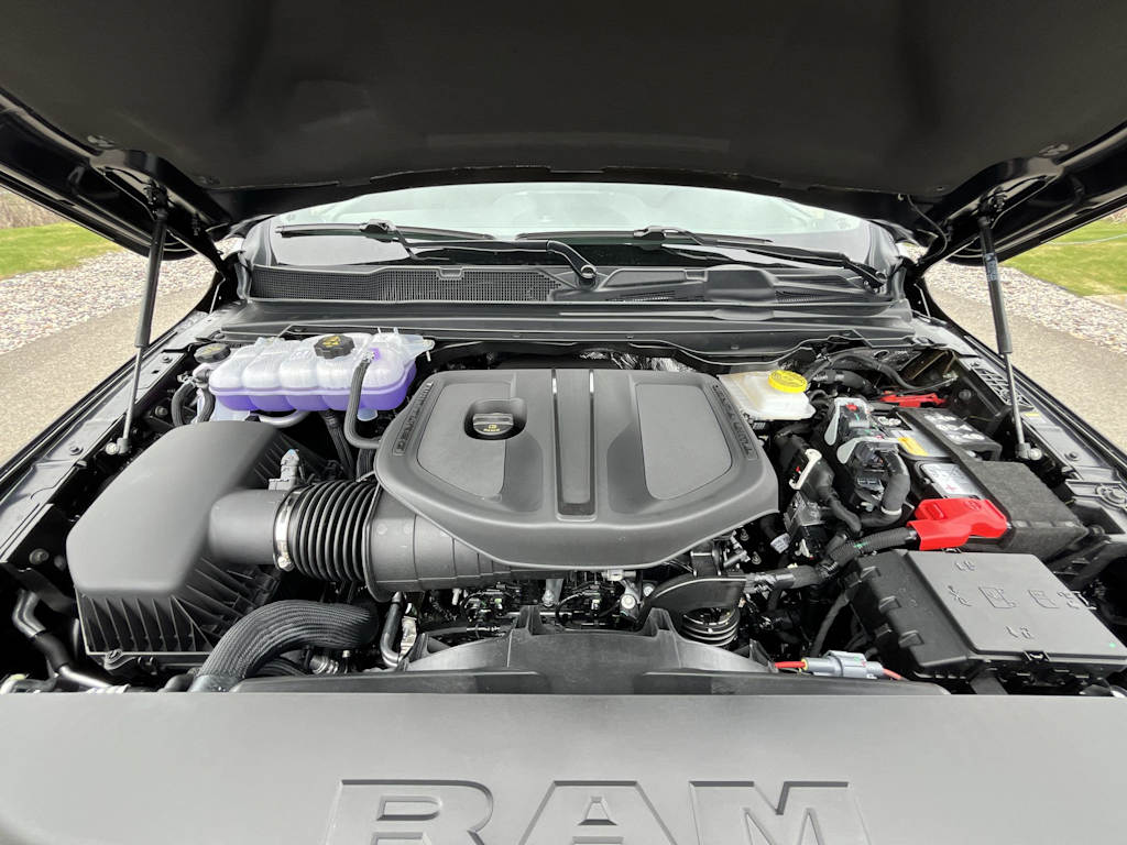 Thumbnail: 2026 RAM 1500 - 9