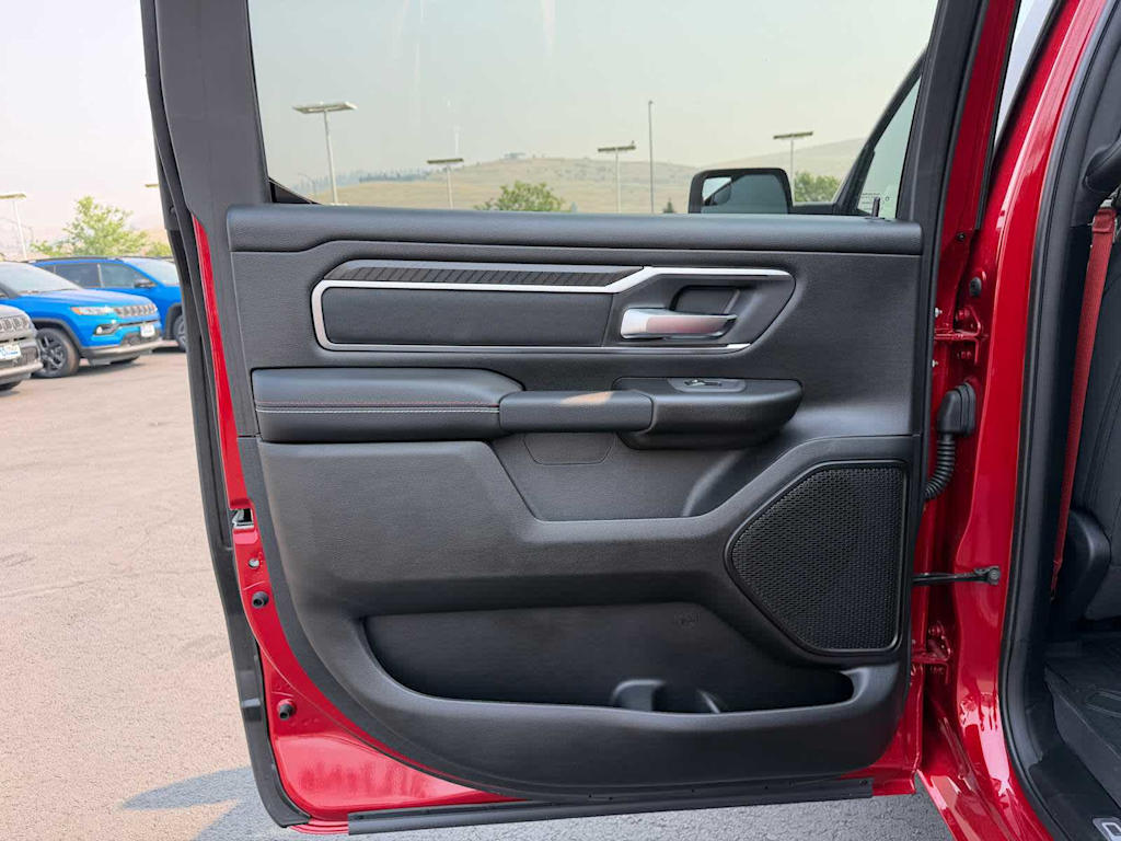 Thumbnail: 2026 RAM 1500 - 27