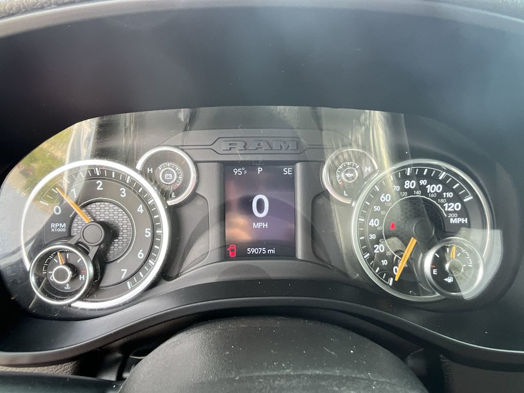 Thumbnail: 2022 RAM 1500 - 17