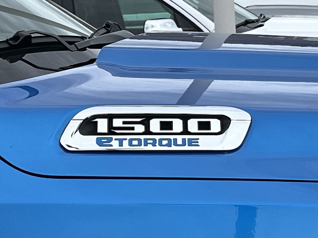 Thumbnail: 2026 RAM 1500 - 7