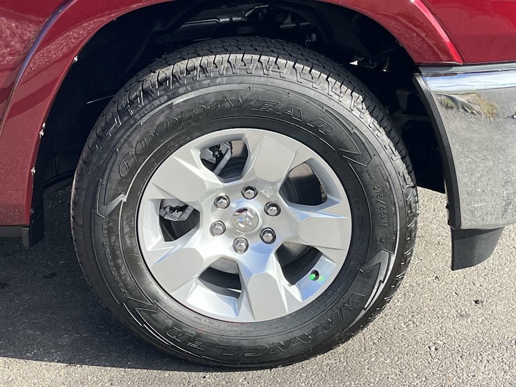 Thumbnail: 2026 RAM 1500 - 8