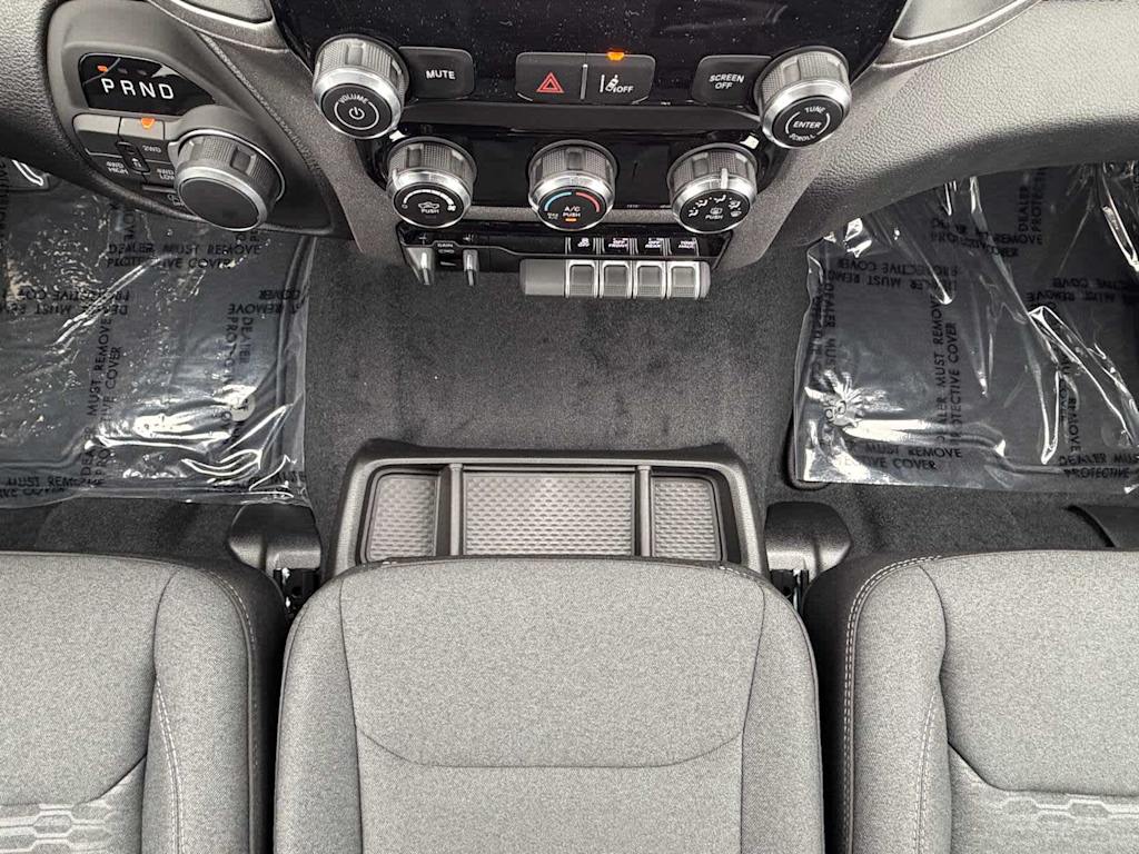 Thumbnail: 2026 RAM 1500 - 33